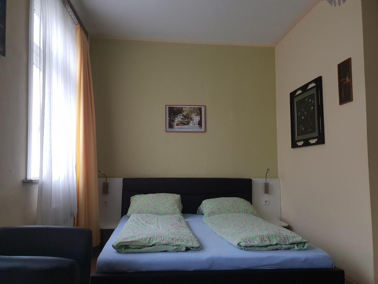 Hotel Alte Post Бад-Зоден-Аллендорф Екстер'єр фото